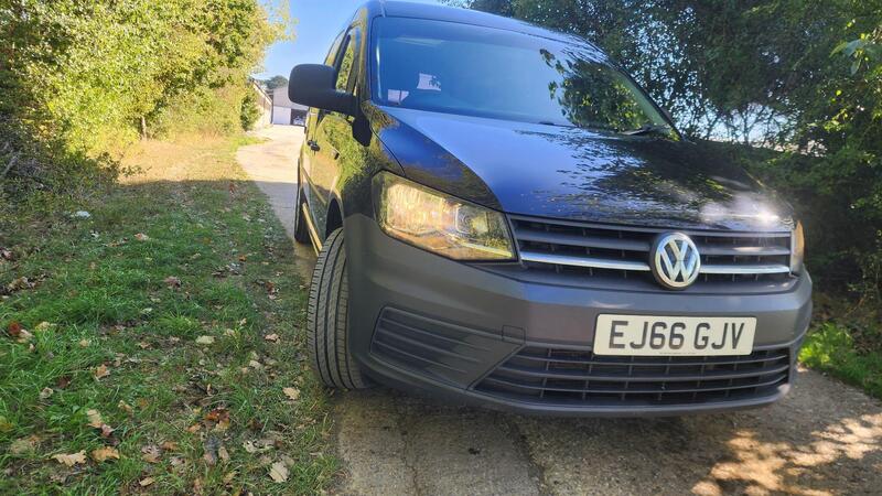 2016 Volkswagen Caddy Maxi — photo 22