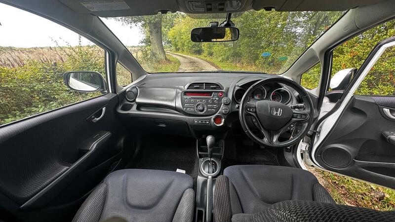 2013 Honda Jazz — photo 9