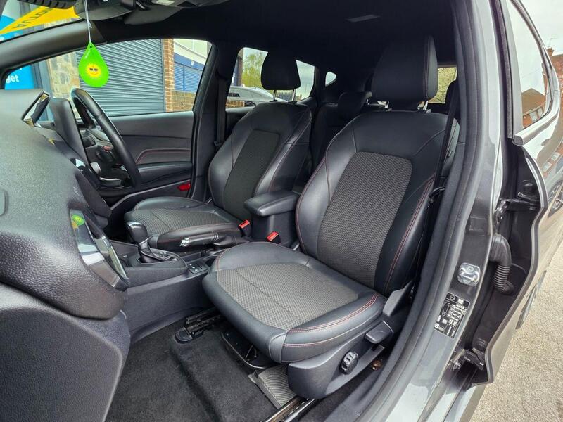 Ford Fiesta view 3