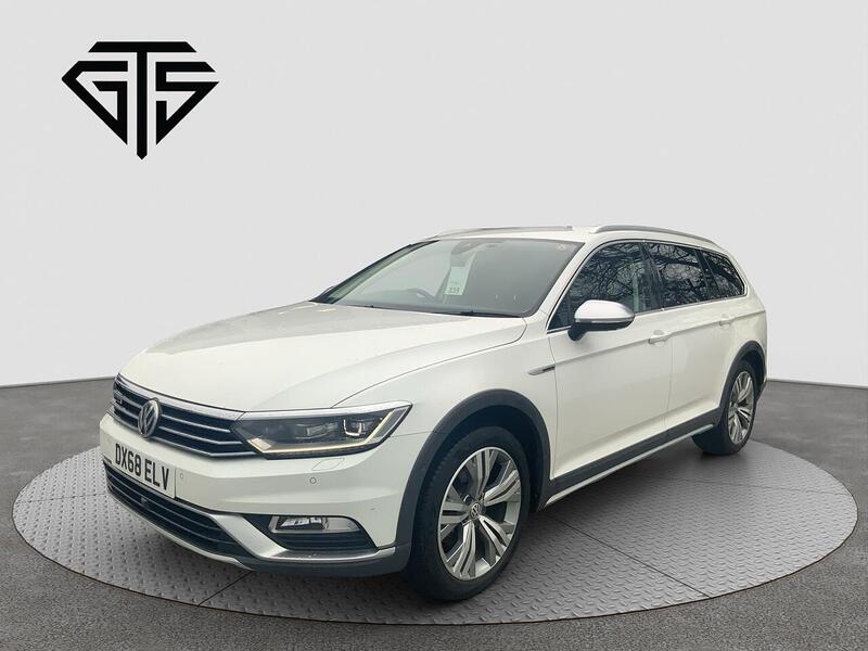 Volkswagen Passat view 7
