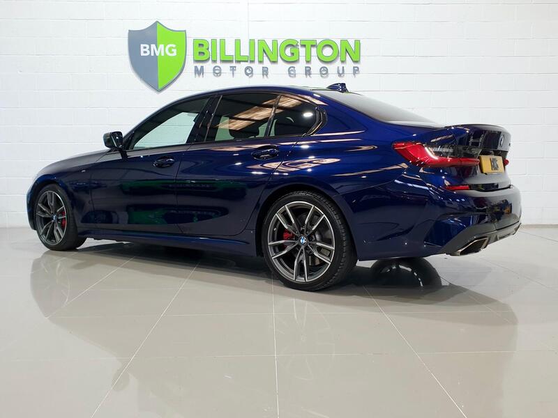 BMW 3 Series view 5