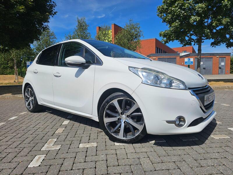 2013 Peugeot 208 in White for sale