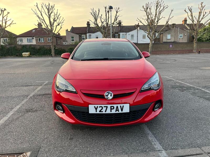 Vauxhall Astra GTC view 2