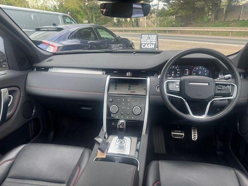 Land Rover Discovery Sport view 7