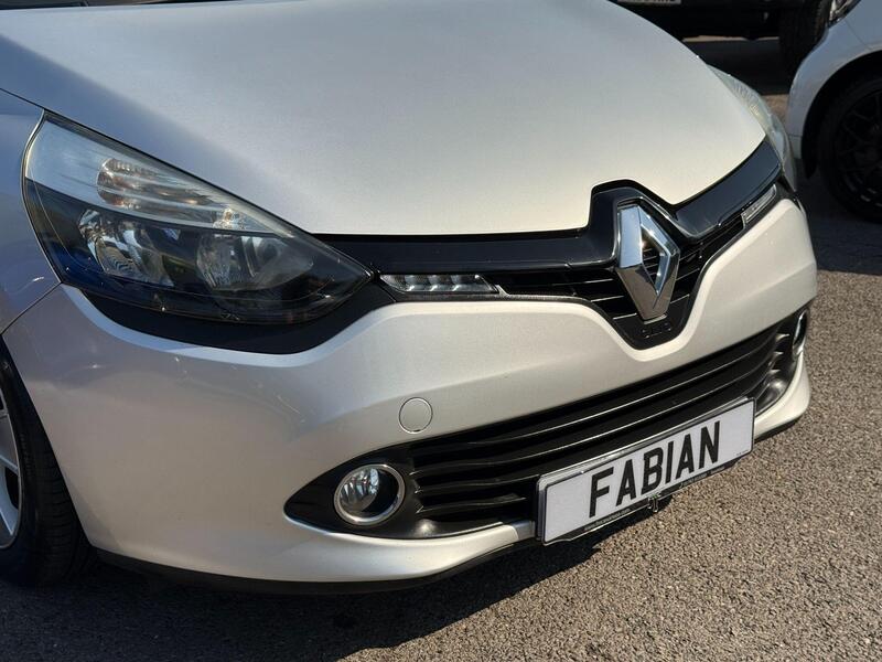 Renault Clio view 7