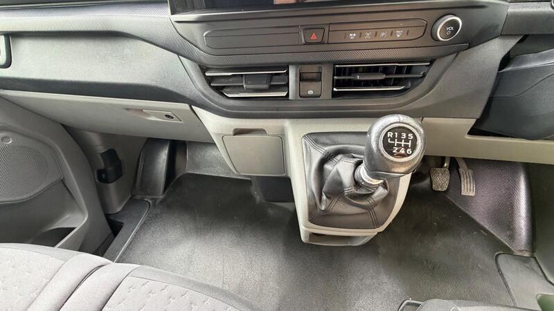 2024 Ford Transit Custom — photo 10