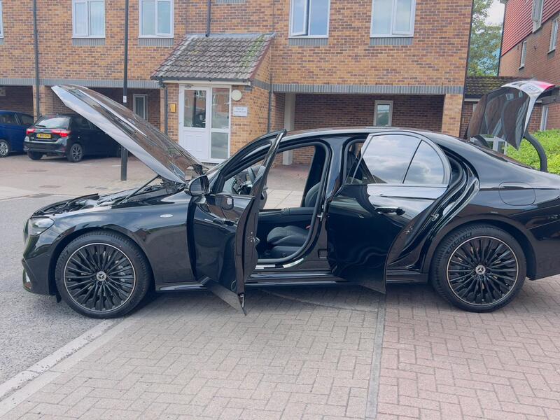 Mercedes-Benz E Class view 7