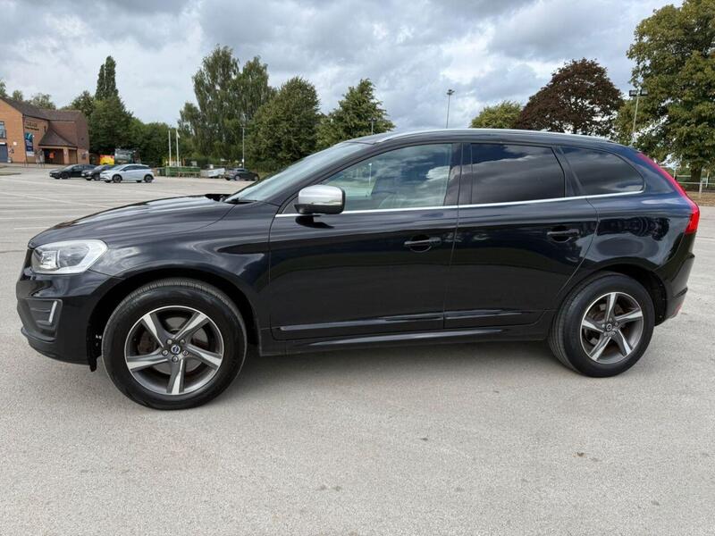 Volvo XC60 view 2