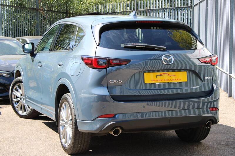 Mazda CX-5 view 3
