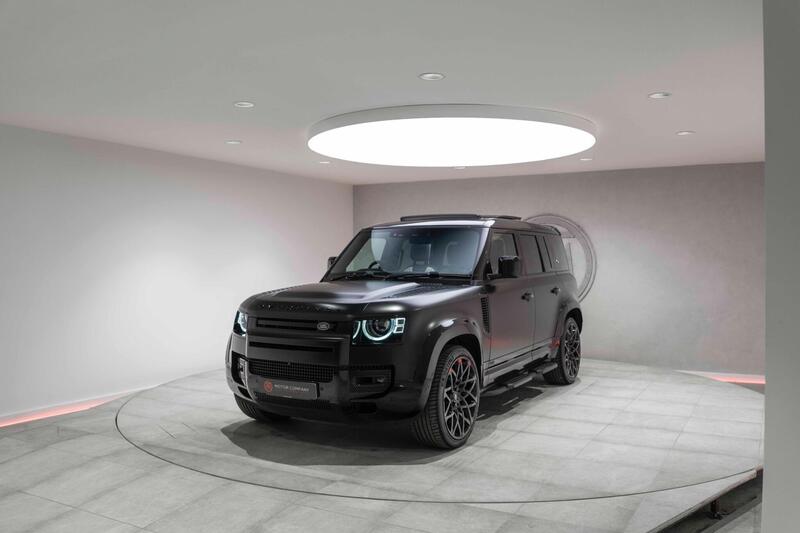 Land Rover Defender view 7