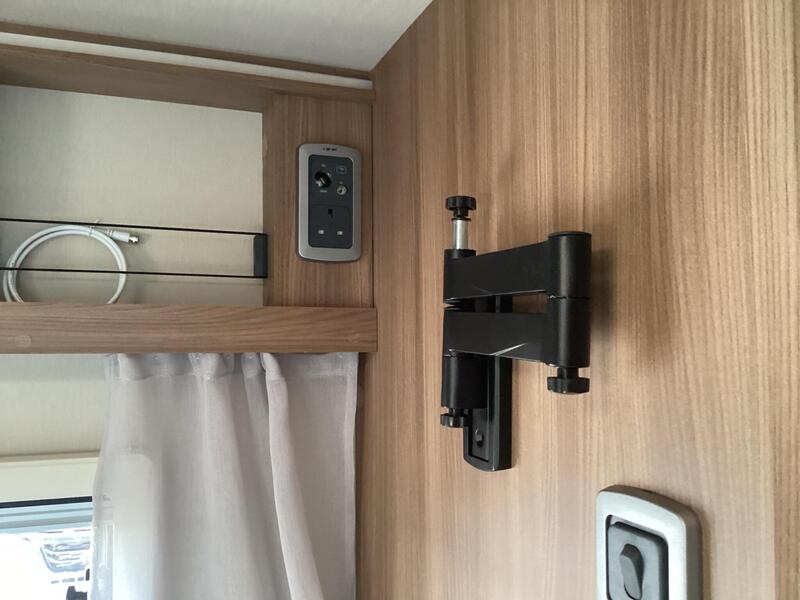 Auto-Trail Imala 730 — image 37