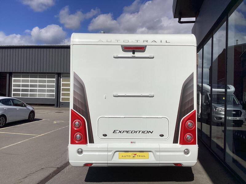 Auto-Trail Expedition C71 — image 4