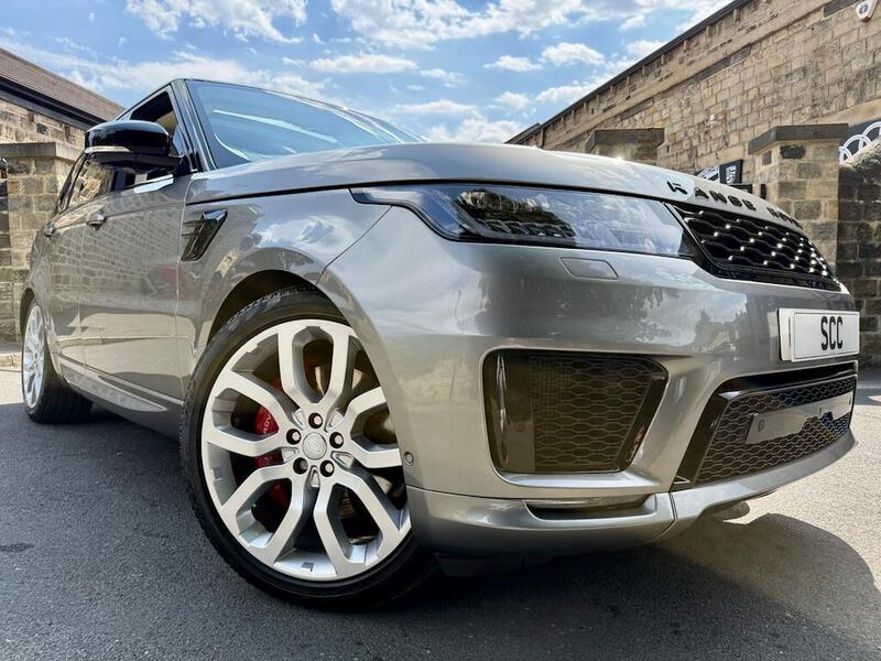 Land Rover Range Rover Sport view 3