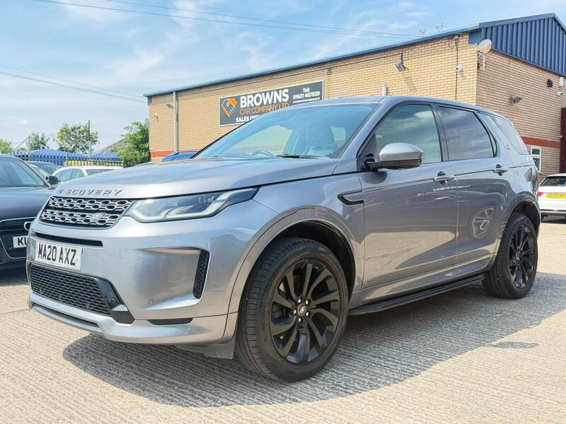 Land Rover Discovery Sport view 7