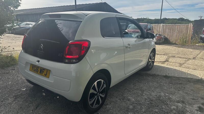 2016 Citroen C1 — photo 9