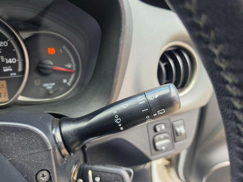 Toyota Yaris 1.33 Dual VVT-i Icon Euro 5 5dr Euro 5 thumbnail 16