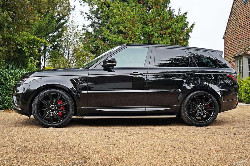 Land Rover Range Rover Sport view 2