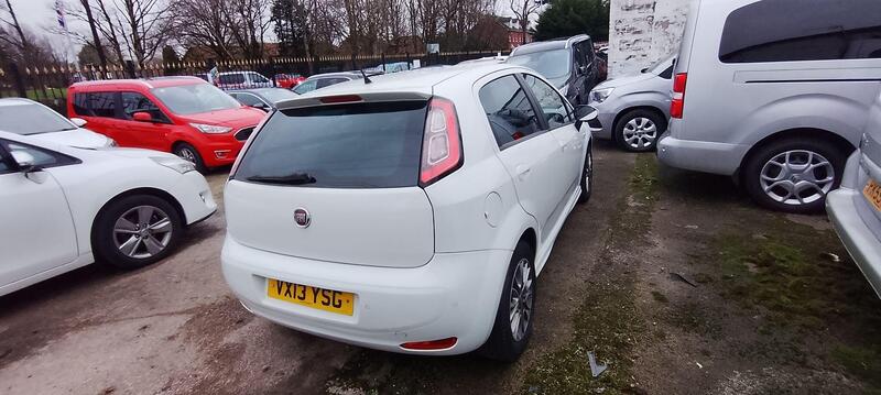 Fiat Punto view 2