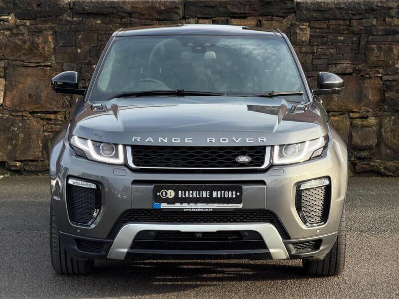 Land Rover Range Rover Evoque view 2
