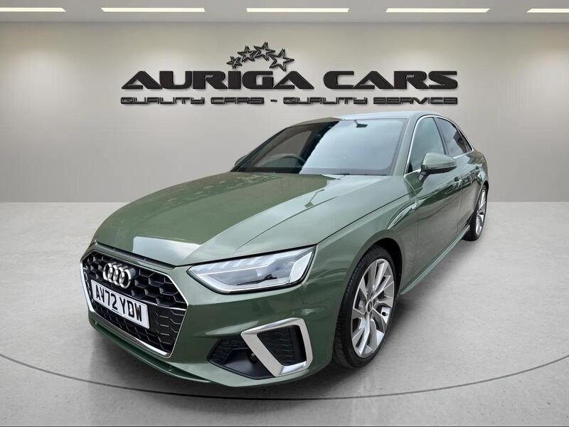 Audi A4 view 4
