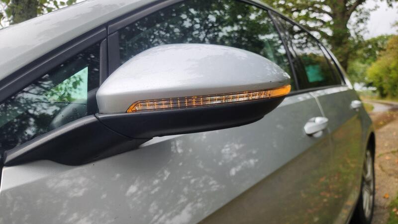 2014 Volkswagen Golf — photo 18
