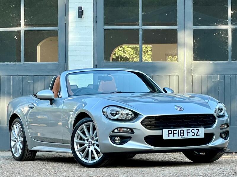 Fiat 124 Spider view 6