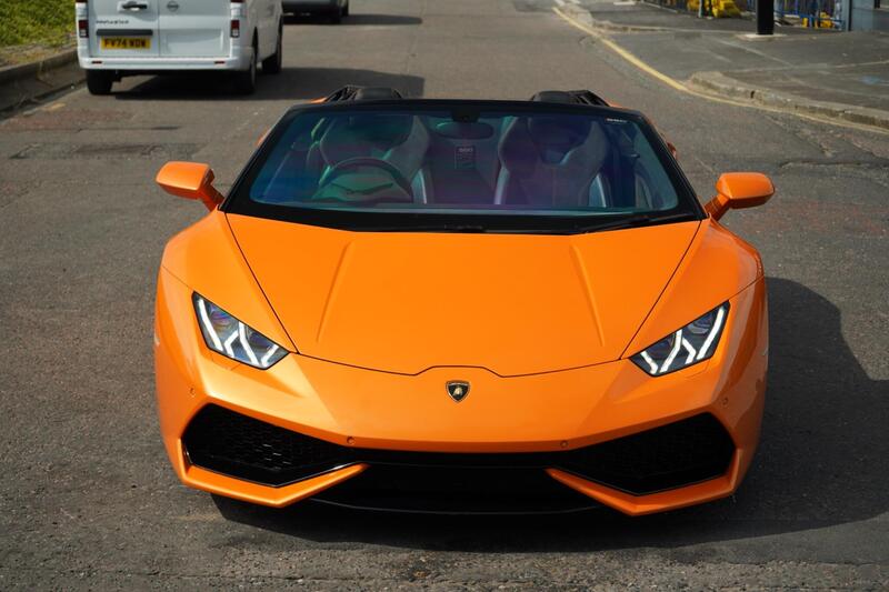 Lamborghini Huracan view 6