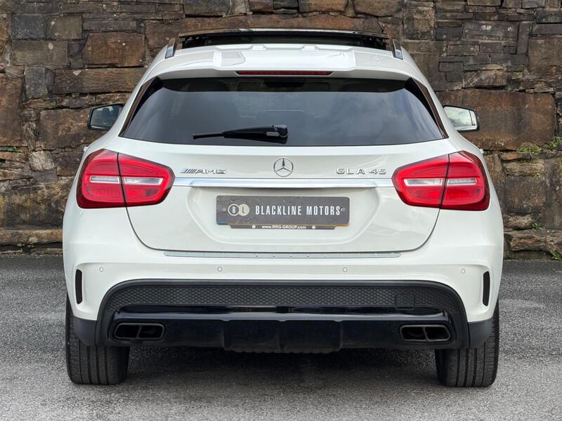 Mercedes-Benz Gla view 6