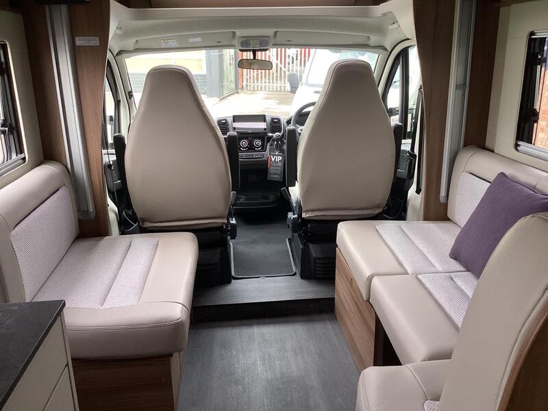 Auto-Trail Imala 736 G — image 10