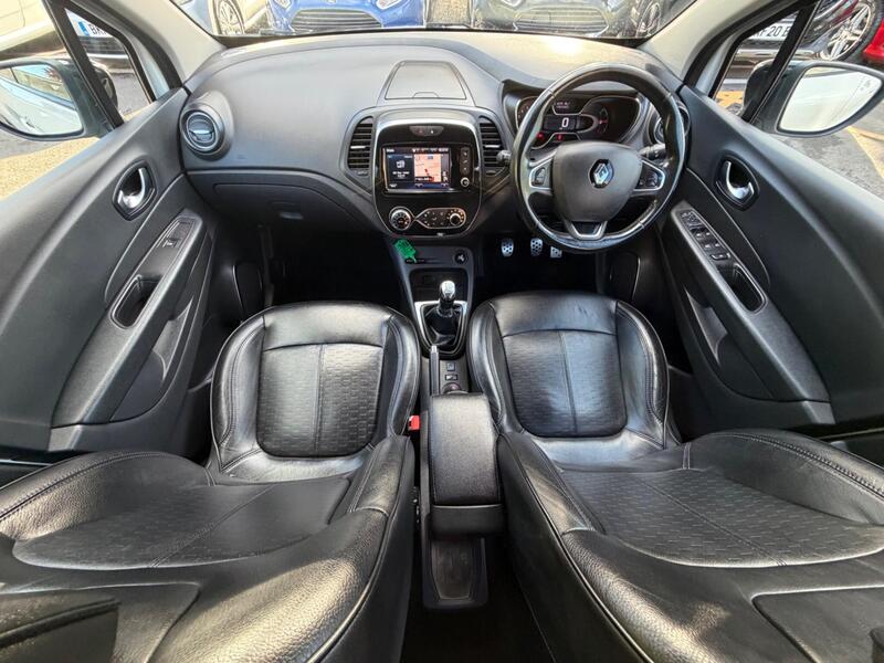 Renault Captur view 4
