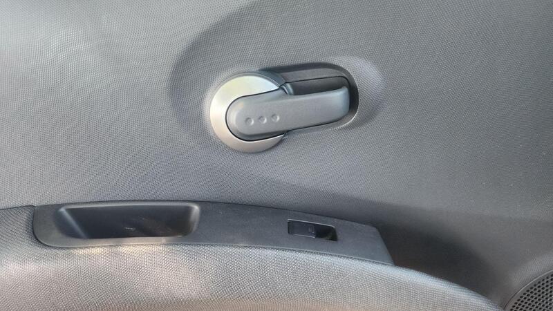 2006 Nissan Micra — photo 39