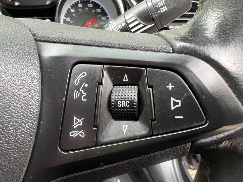 Vauxhall Insignia view 28