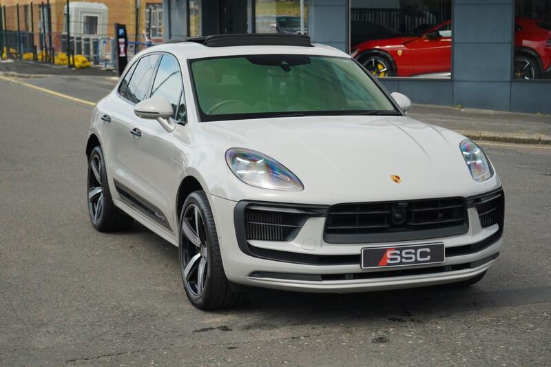 Porsche Macan view 5