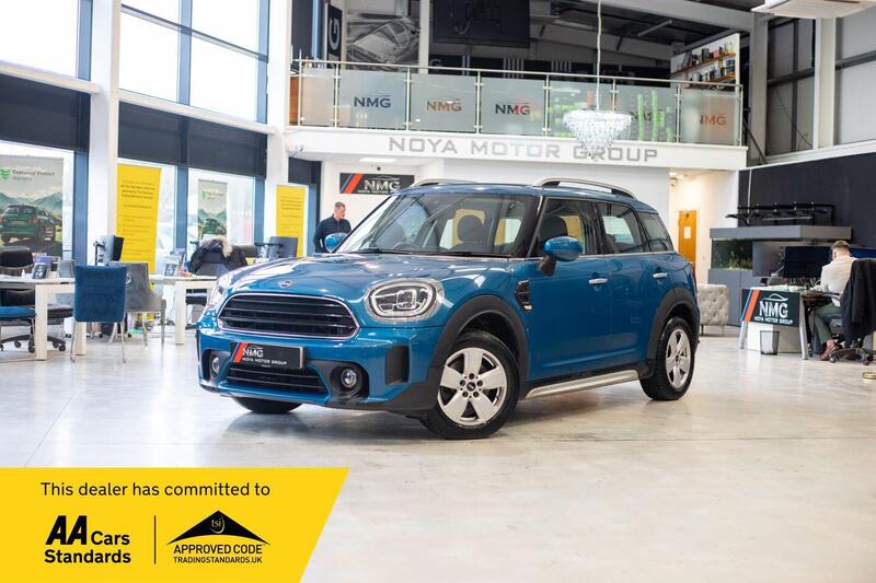 Mini Countryman main image