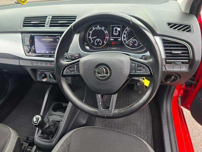Skoda Fabia view 3