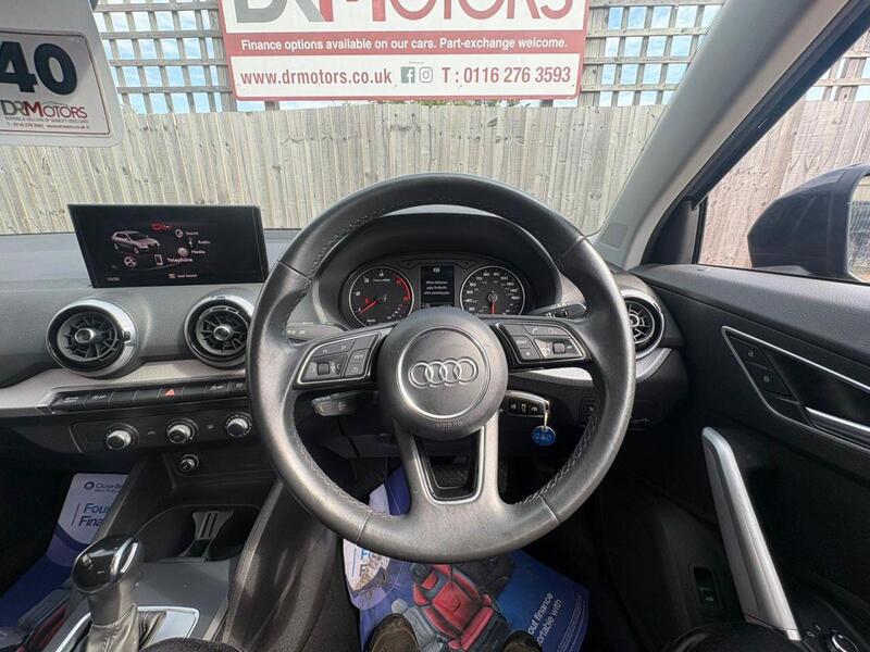 Audi Q2 view 6