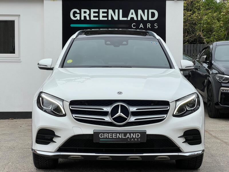 Mercedes-Benz GLC view 3