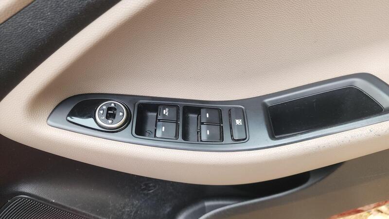 2015 Hyundai i20 — photo 46