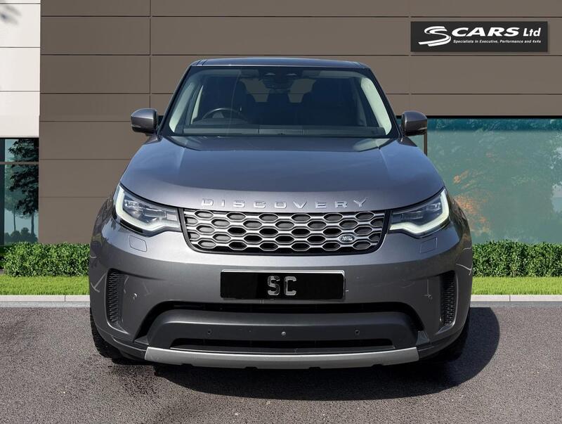 Land Rover Discovery 3 view 4