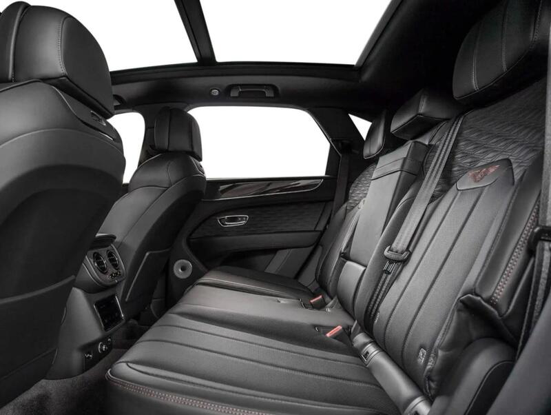Bentley Bentayga view 7