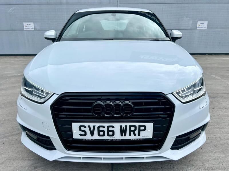 Audi A1 view 2