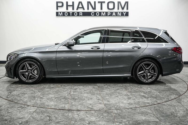 Mercedes-Benz C Class view 3