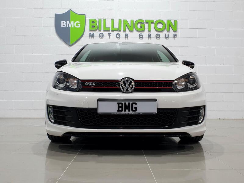 Volkswagen Golf view 2