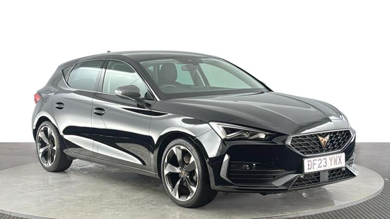 Cupra CUPRA Leon view 2