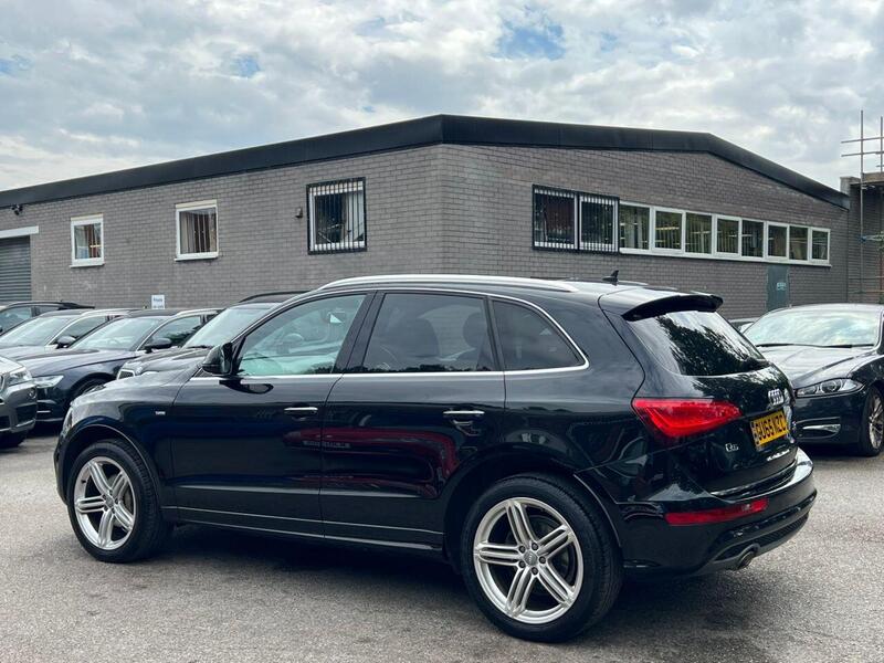 Audi Q5 view 5