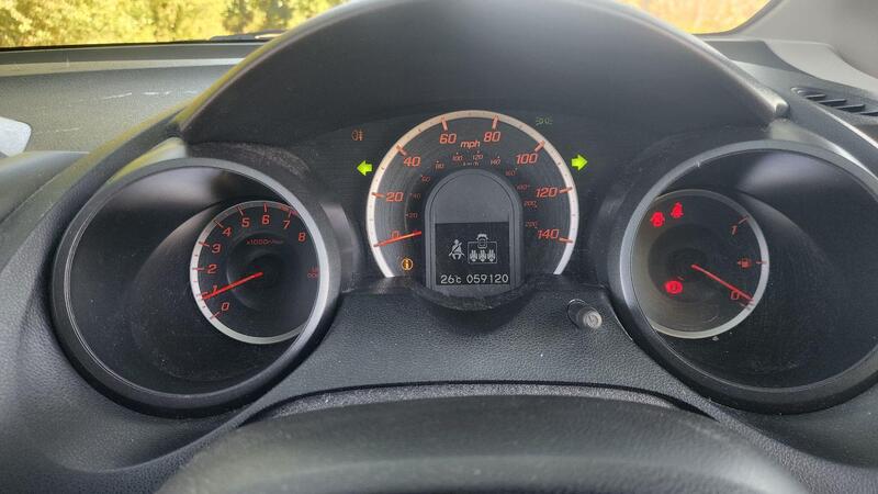 2013 Honda Jazz — photo 25