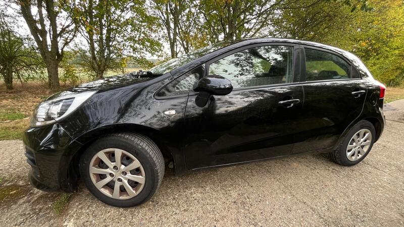 2016 Kia Rio — photo 5