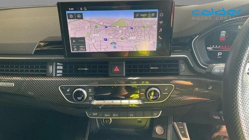 Audi RS4 Avant view 7