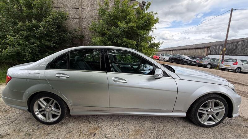 2012 Mercedes-Benz C Class — photo 7