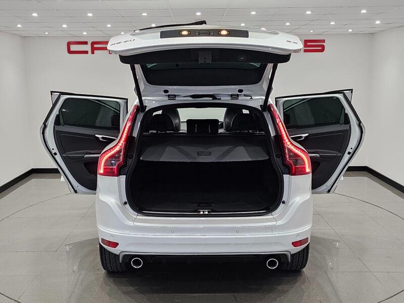 Volvo XC60 view 28